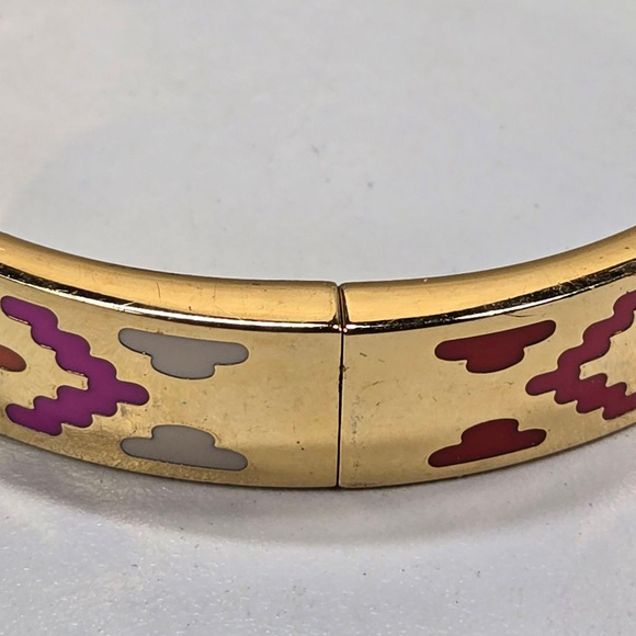 Kate Spade Bracelet Spice Things Up Goldtone Pink Red Aztec Patterned Clamper - Picture 6 of 7